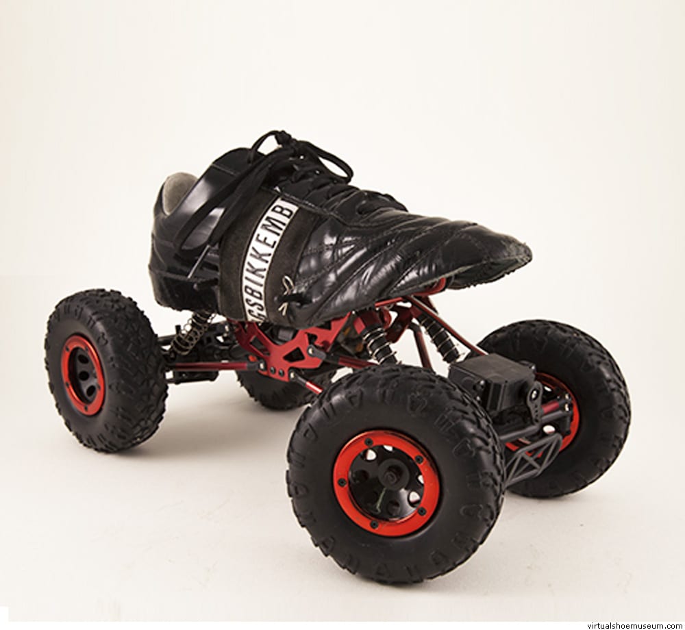 Racecar Bikkemberg - virtualshoemuseum.com